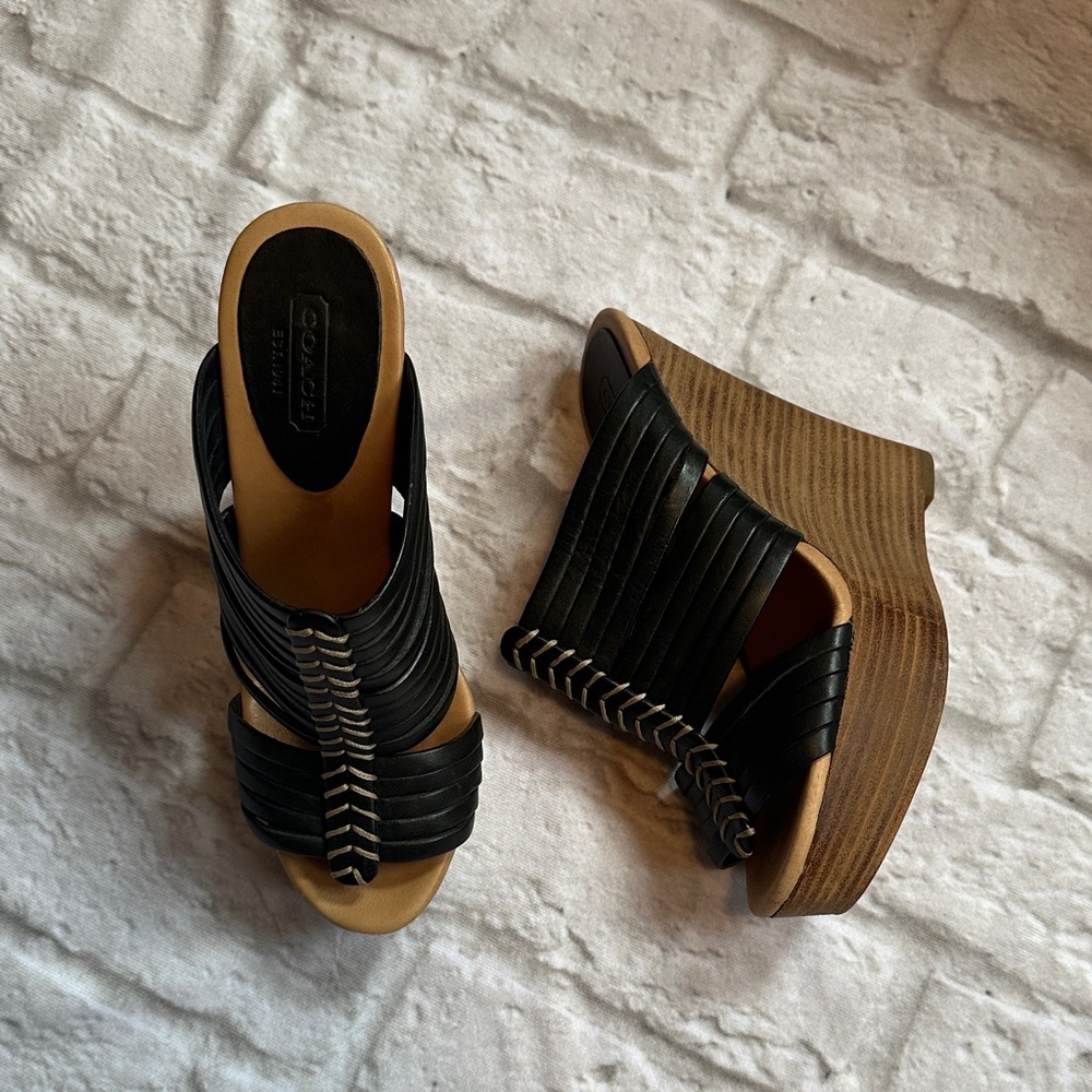 Coach Black and Tan Women’s Wedge Sandals Size 6B